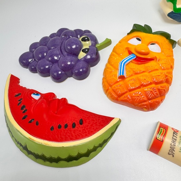 Vintage Kitchen Refrigerator‎ Magnet Lot of 12 - Picture 4 of 7